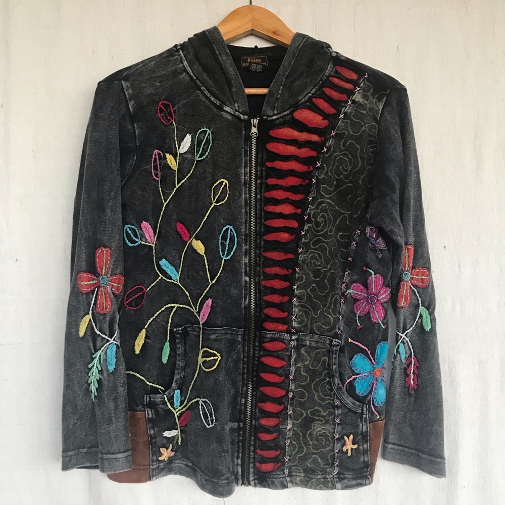 International Rising: Boho hoodie medium